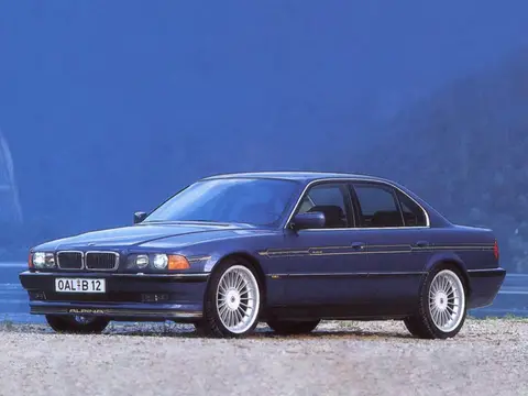 7-серии E38 (1995–1998)
