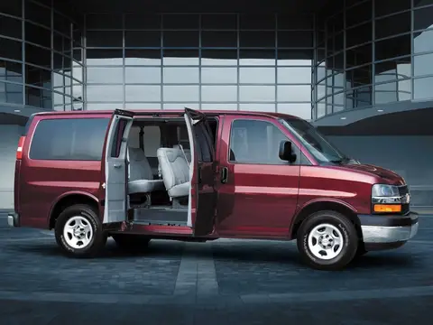 Chevrolet Express (2002–н.в.)