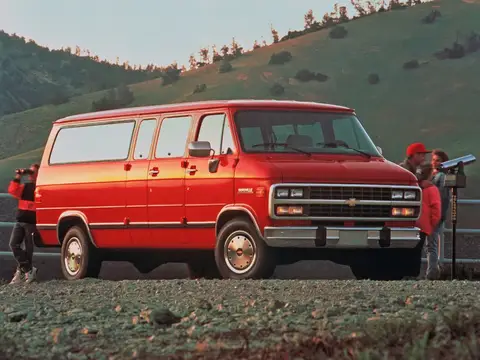 Chevrolet G-series II (1993–1995)