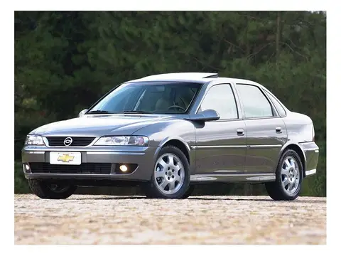 Vectra B (2000–2005)