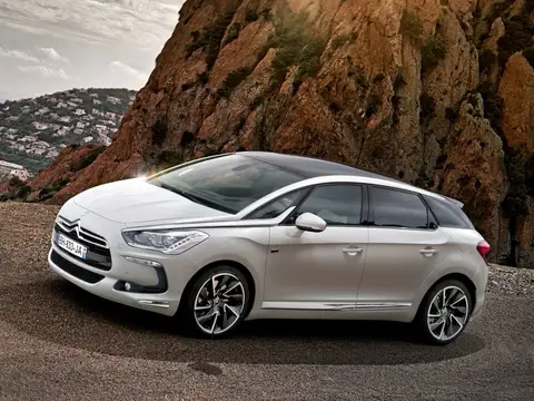 DS5 (2011–2015)