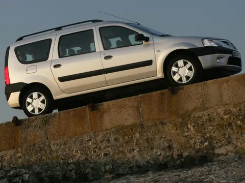 Logan MCV I (2006–2013)