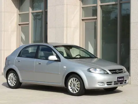 Lacetti (2002–2016)
