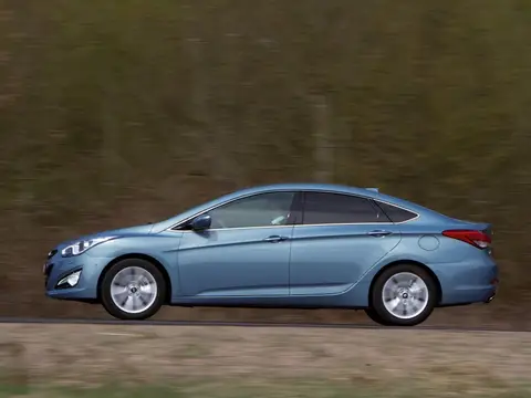 i40 (2011–2019)