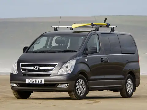 Hyundai i800 (2008–2018)