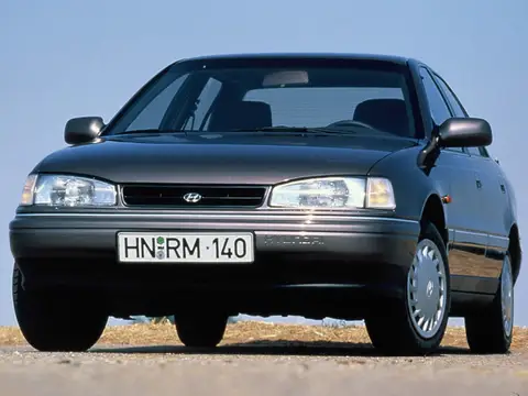 Lantra J1 (1990–1993)