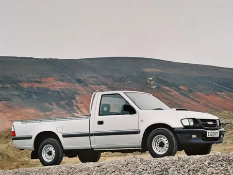 Isuzu TF (1996–2004)