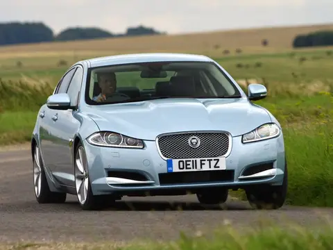 Jaguar XF I (2011–2015)