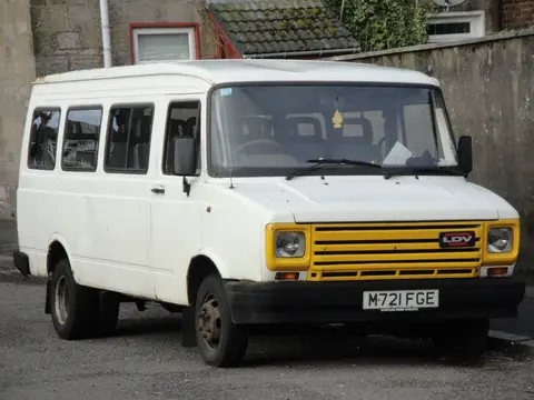 400 (1993–1996)