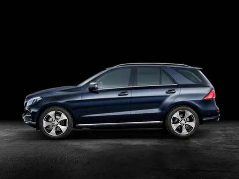 Mercedes-Benz GLE W166 (2015–2018)