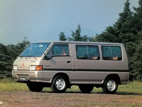 L300 II (1986–1990)