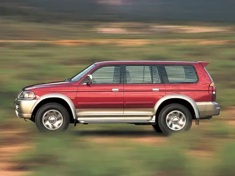Pajero Sport I (1999–2008)