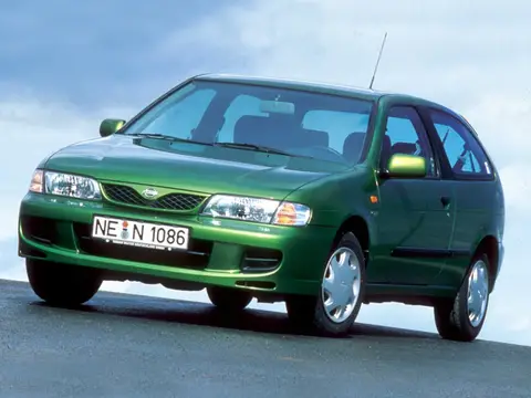 Almera N15 (1995–2000)
