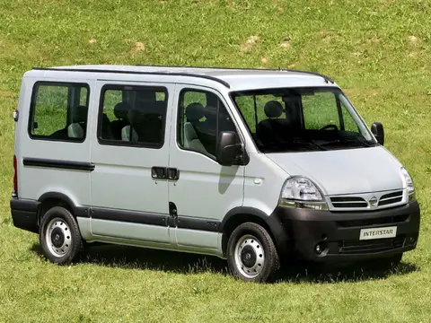 Nissan Interstar (2003–2010)