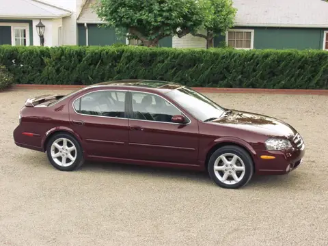 Nissan Maxima A33 (1999–2003)