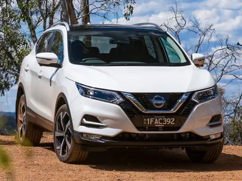 Qashqai II (2017–2022)