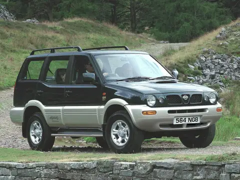 Nissan Terrano II (1996–1999)