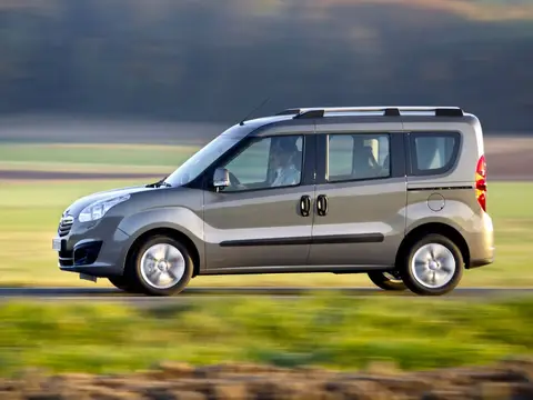 Opel Combo D (2011–2018)