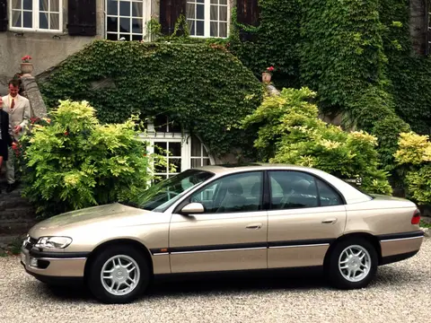 Omega B (1994–1999)