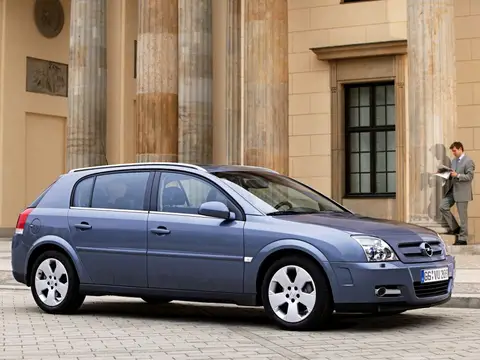 Opel Signum (2003–2005)