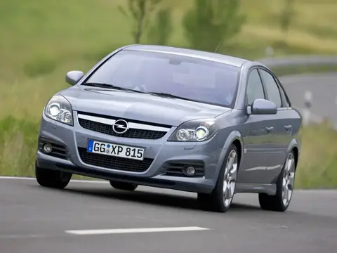 Vectra C (2005–2008)