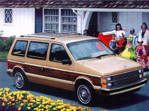 Plymouth Voyager II (1984–1990)
