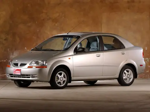 Pontiac Wave T200 Sedan (2004–2006)