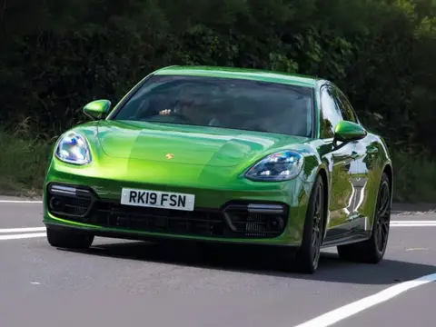 Panamera 971 (2016–2024)