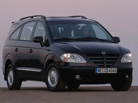 SsangYong Rodius I (2004–2013)