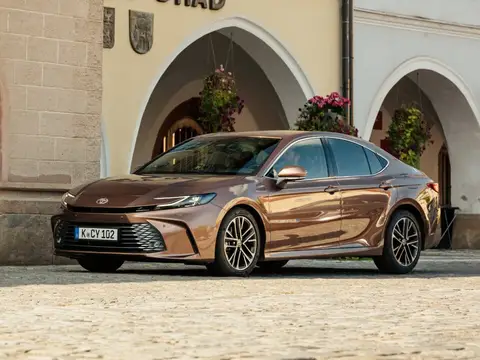 Toyota Camry XV80 (2024–н.в.)