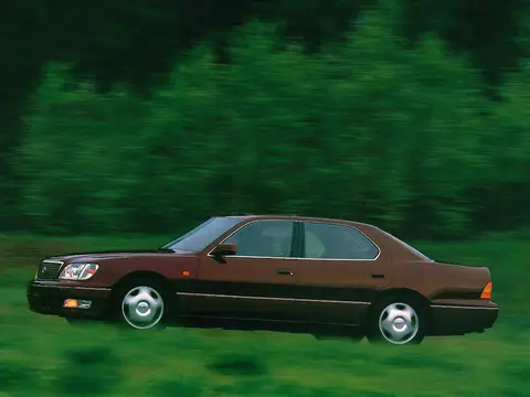 Celsior UCF20 (1997–2000)