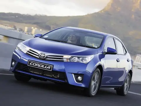 Toyota Corolla E170/180 Sedan (2013–2016)
