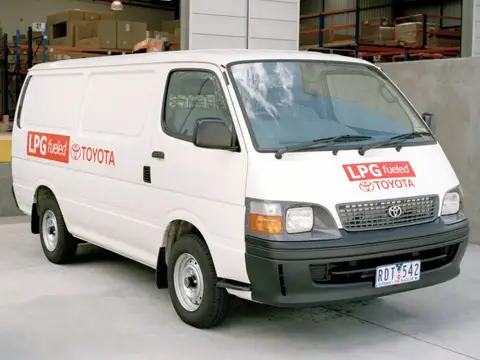 Toyota HiAce H100 (1999–2004)