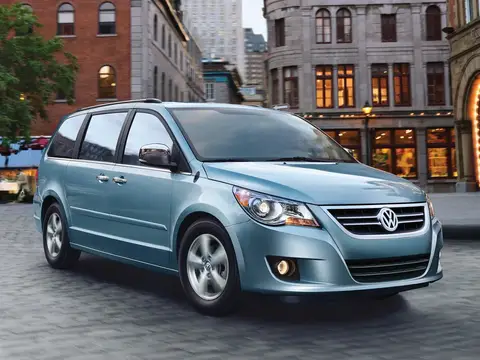 Routan (2008–2013)