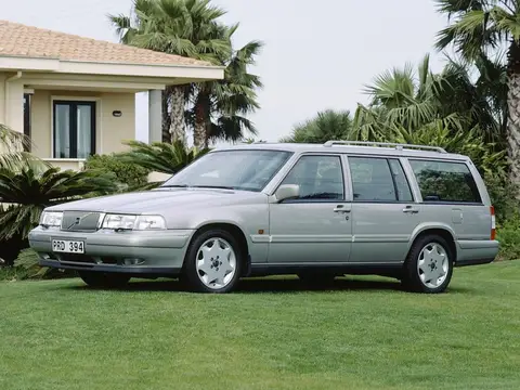 Volvo V90 I (1996–1998)
